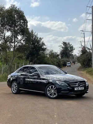 Mercedes-Benz C200 2015 Black