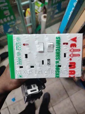 Twin Socket With Usb