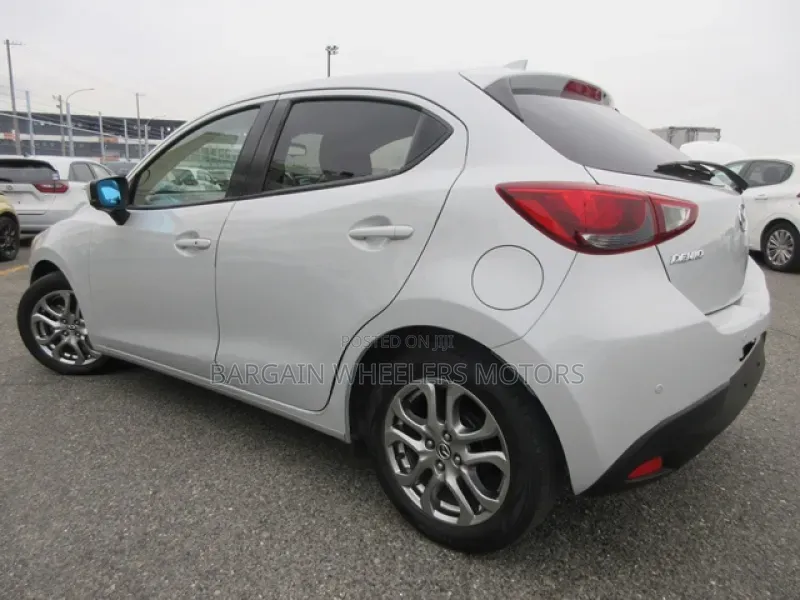 Mazda Demio 2019