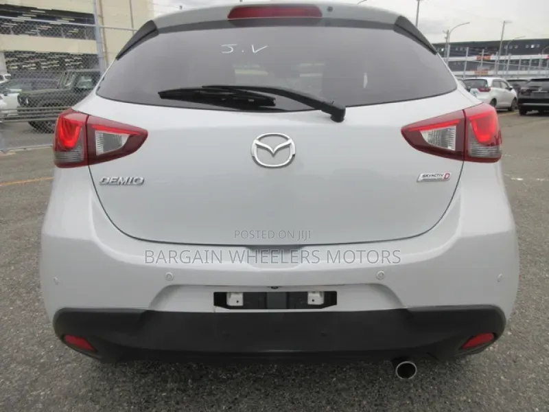 Mazda Demio 2019