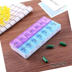 Weekly Portable Tablet Organizer
