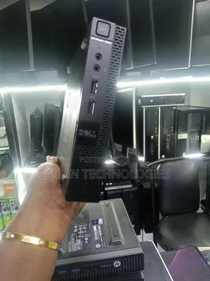 Desktop Computer Dell OptiPlex 3050 4GB Intel Core i5 HDD 500GB