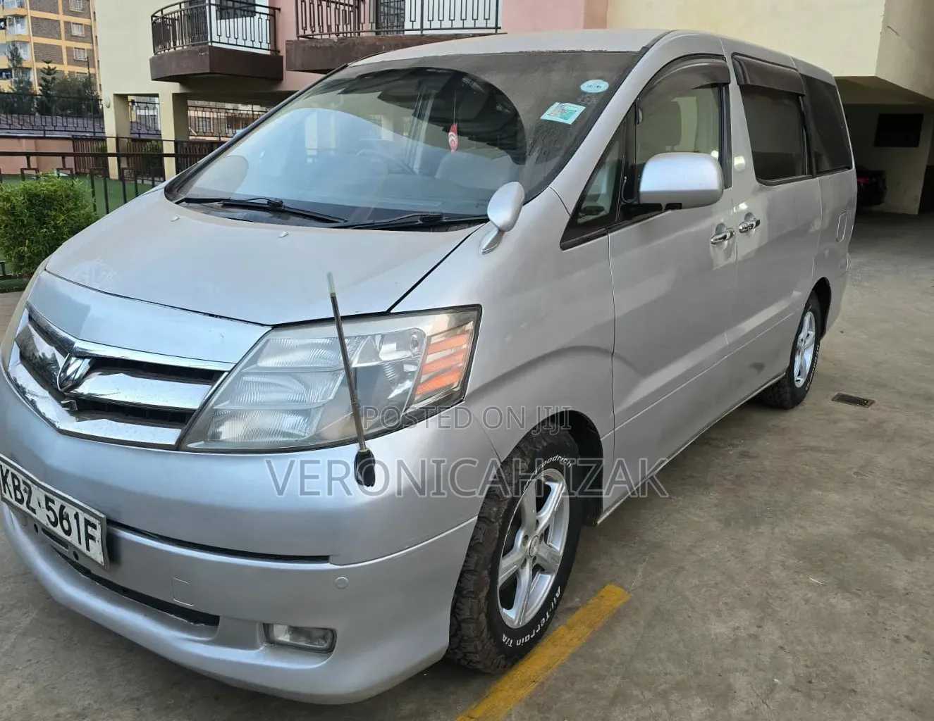 Toyota Alphard 2007 Silver