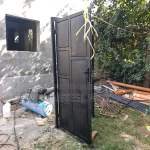 Simple Metalic Doors