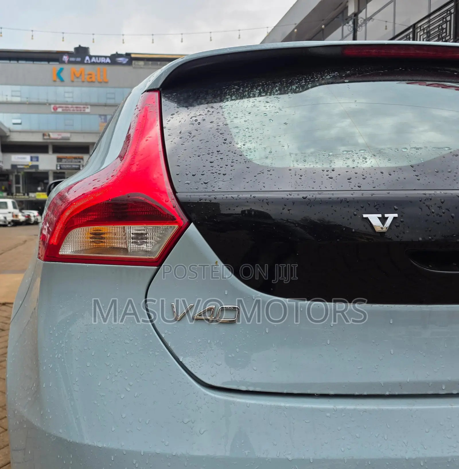 Volvo V40 2019 Blue