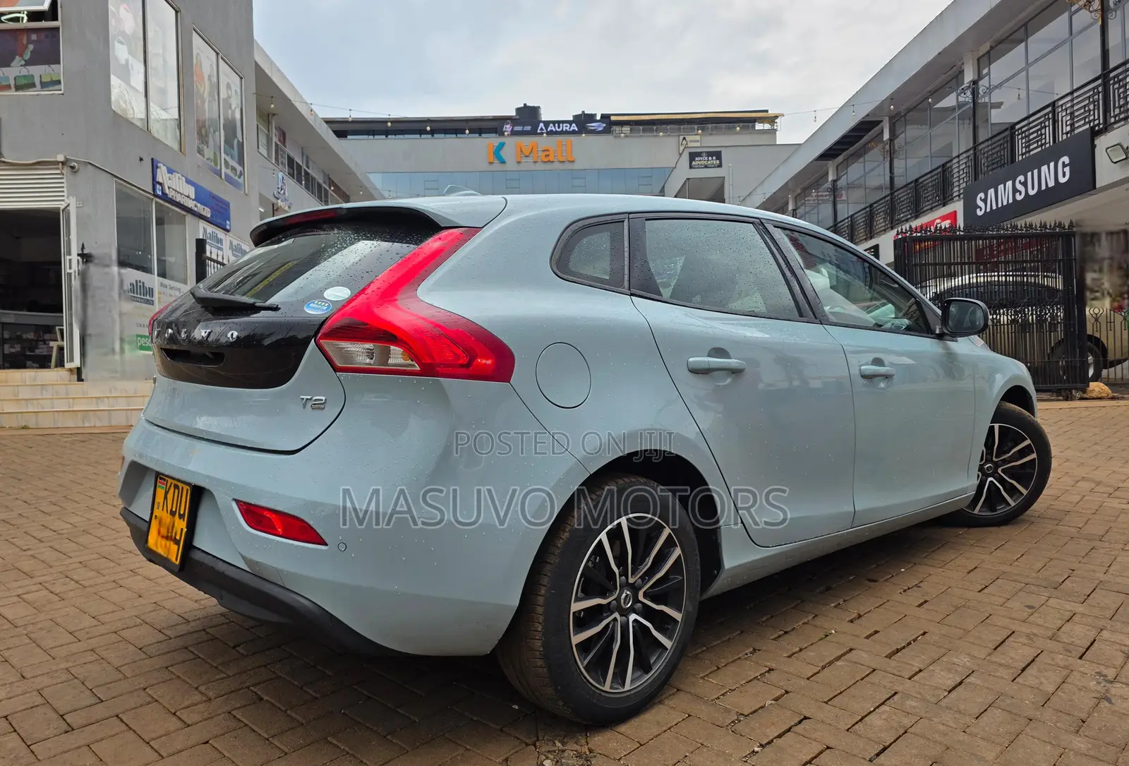 Volvo V40 2019 Blue