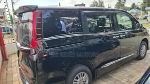 Toyota Noah 2018 Black