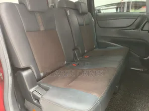 Toyota Sienta 2019 Maroon
