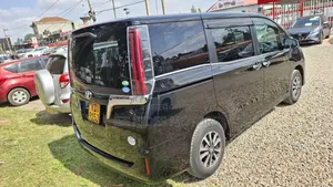 Toyota Esquire 2018 Black