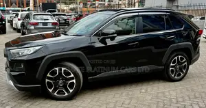 Toyota RAV4 Adventure 2019 Black