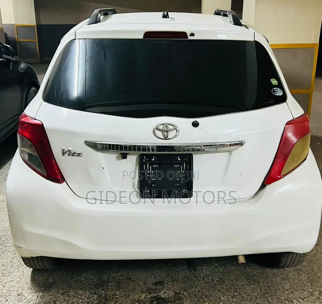 Toyota Vitz 2012 White