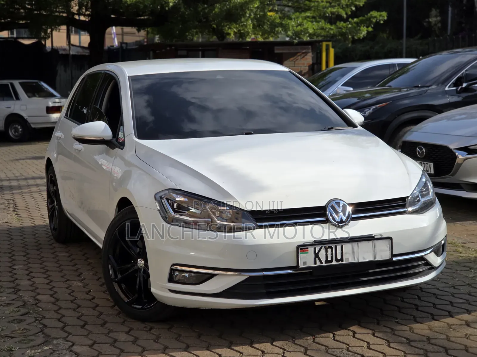 Volkswagen Golf 2018 White