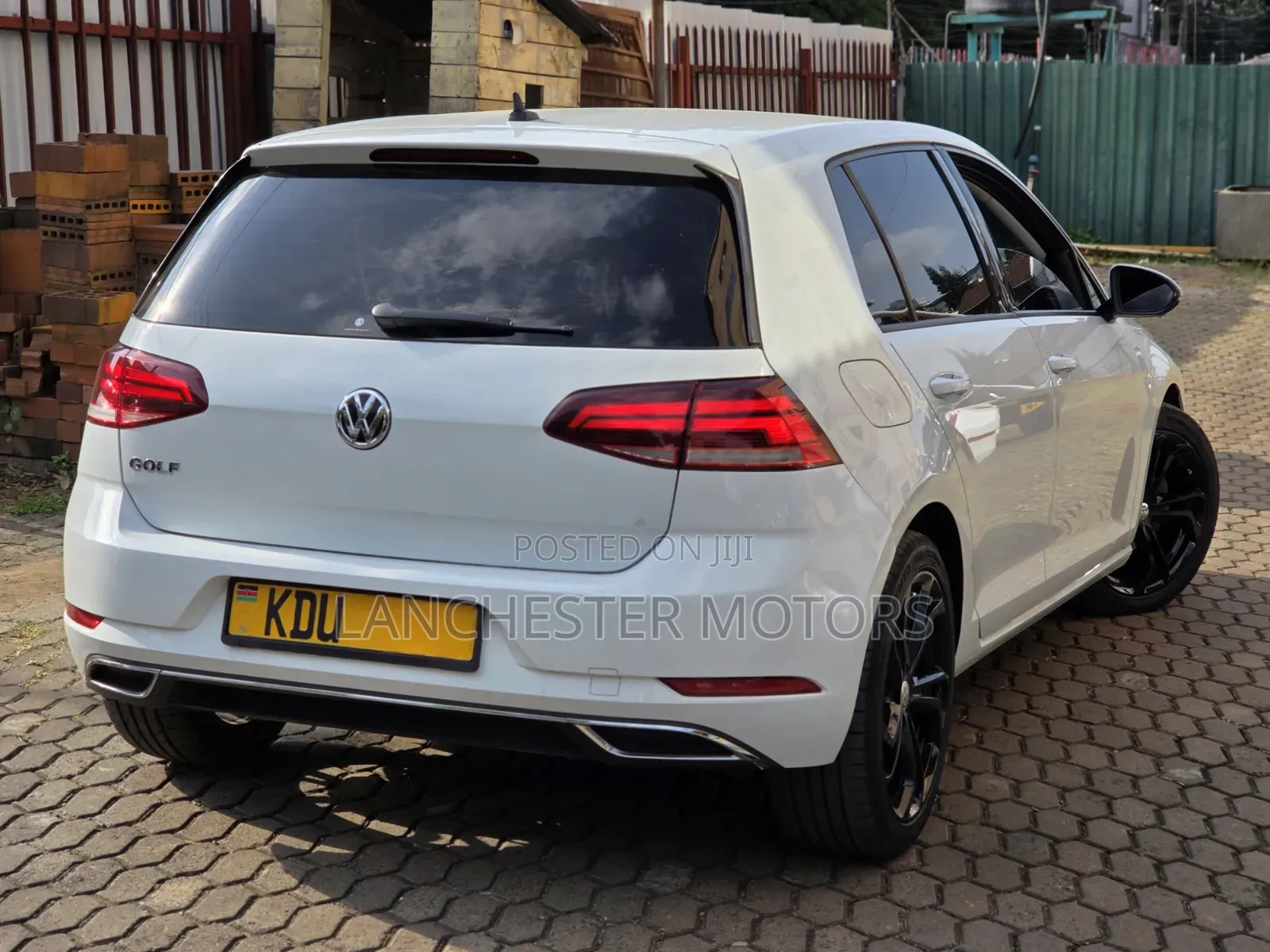 Volkswagen Golf 2018 White