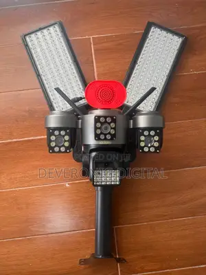V780-3y (Aov 3-lens) 1 Automatic Ptz And 2 Side Manual Lenses