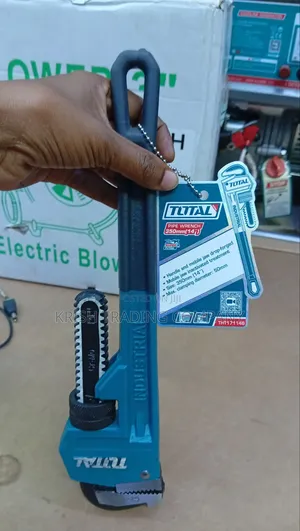 Total 14" Pipe Wrench (350mm)