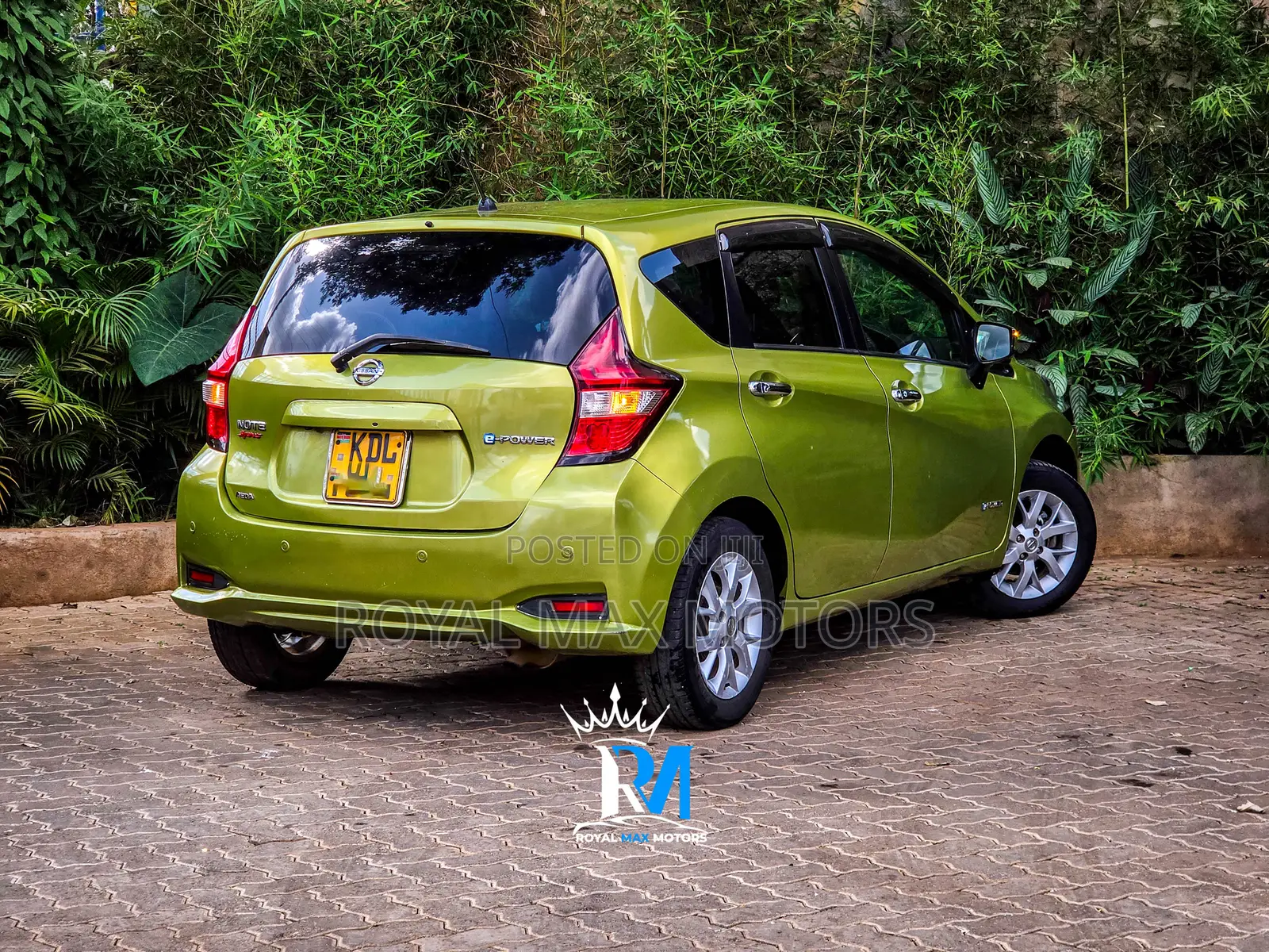 Nissan Note 1.2 Hybrid 2017 Green