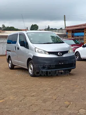 Nissan NV200 2019 Silver