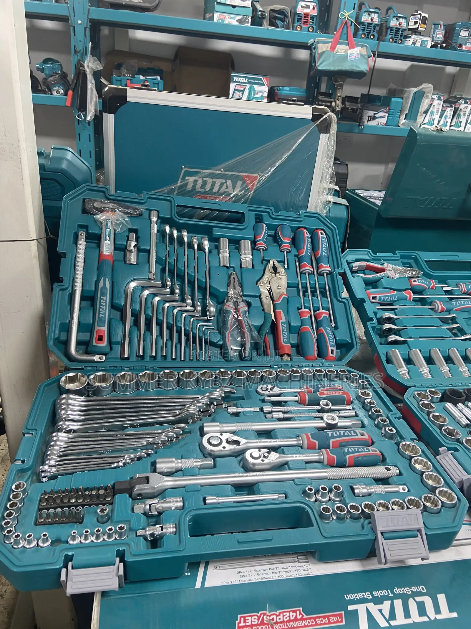 Total 142pcs Combination Tools Set (Model Thkthp21426)