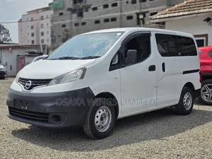 Nissan NV200 2019