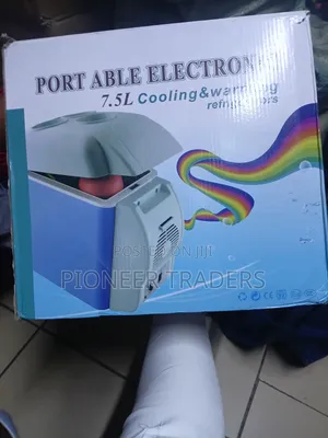 Car Fridge Portable 7.5 Litres