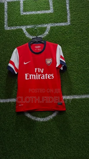 Arsenal Home 2012/2014 Retro Jersey.