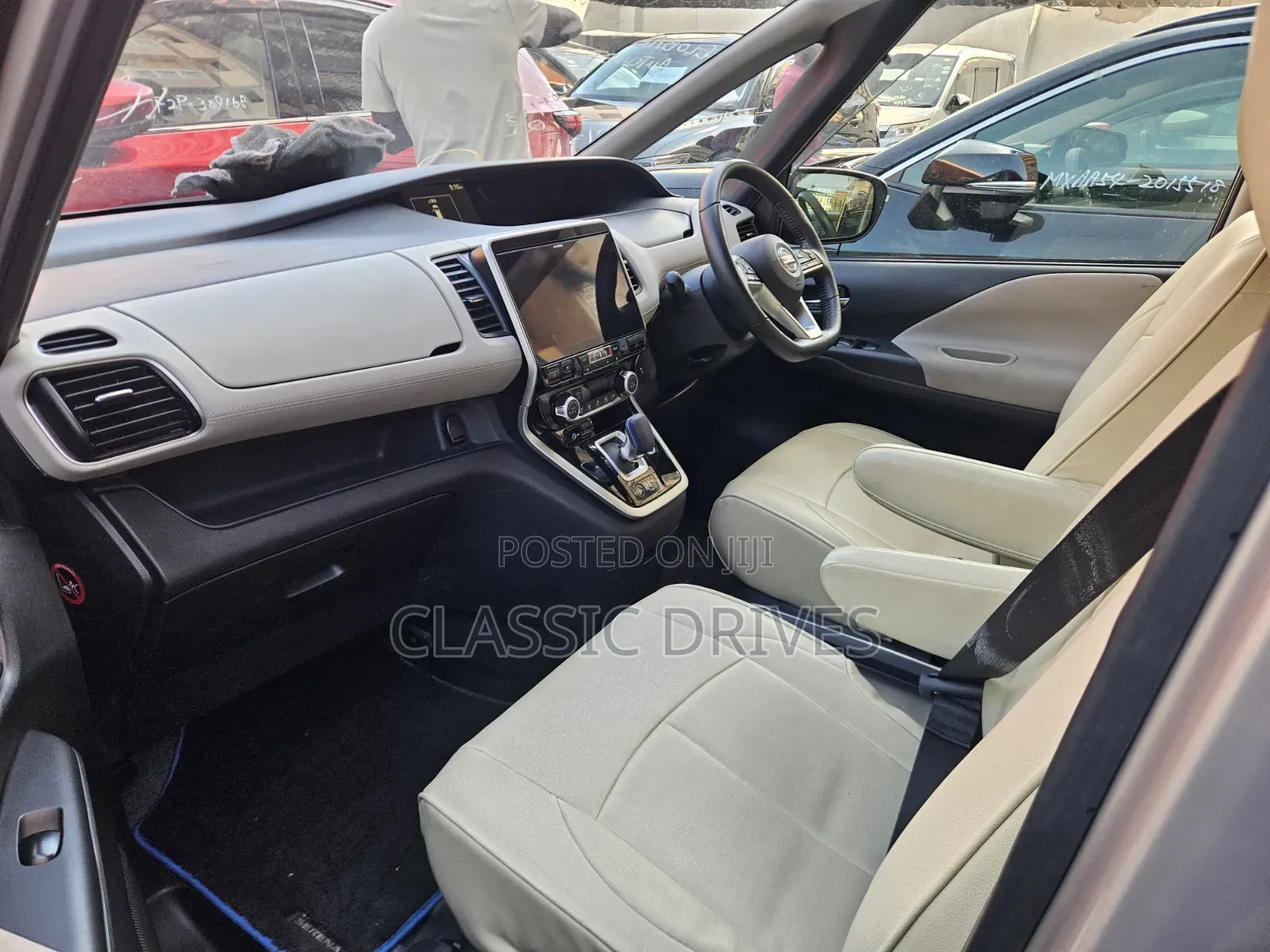 Nissan Serena 2019 Brown