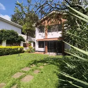 5bdrm Townhouse / Terrace in Kilimani, Hurlingham for rent