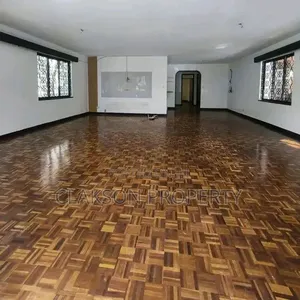 5bdrm Townhouse / Terrace in Kilimani, Hurlingham for rent