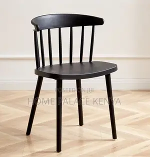 Dining Chair: Windsor Dining Chair With Plastic Backrest