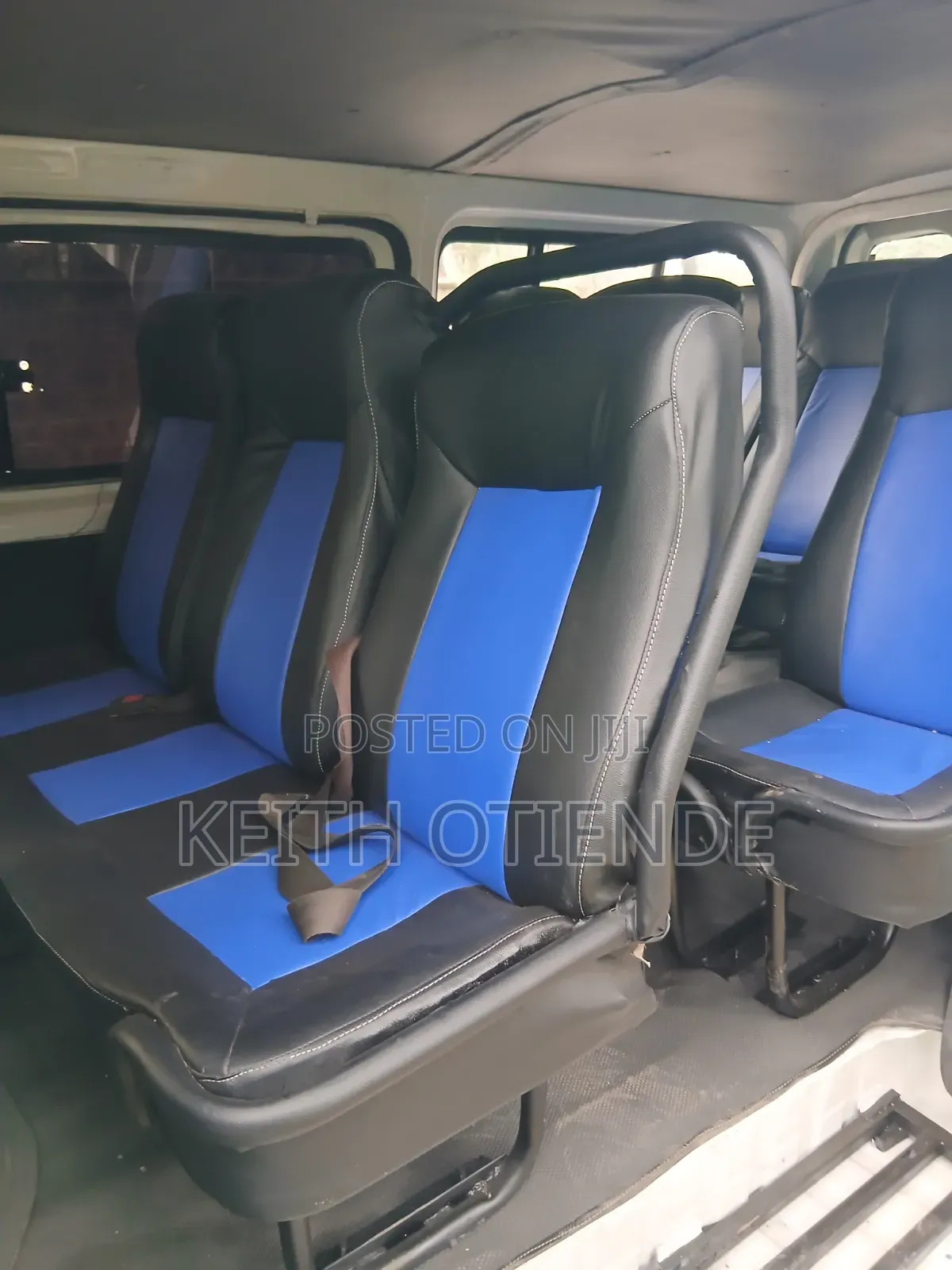 Toyota HiAce 2014 White
