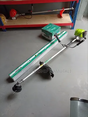 Milano 4-Stroke Brush Cutter – Low Noise and Low Fuel Consumption