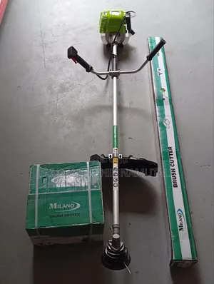 Milano 4-Stroke Brush Cutter – Ideal for Farms, Estates, and Gardens