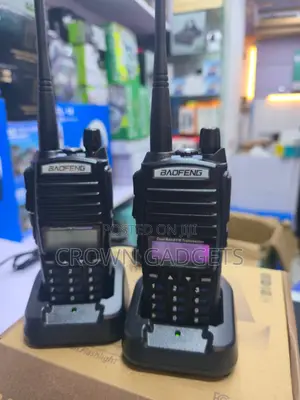 Uv82 Rechargeable Dual Band Radio for Security and Outdoor