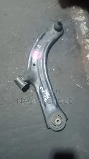 Control Arm Tiida