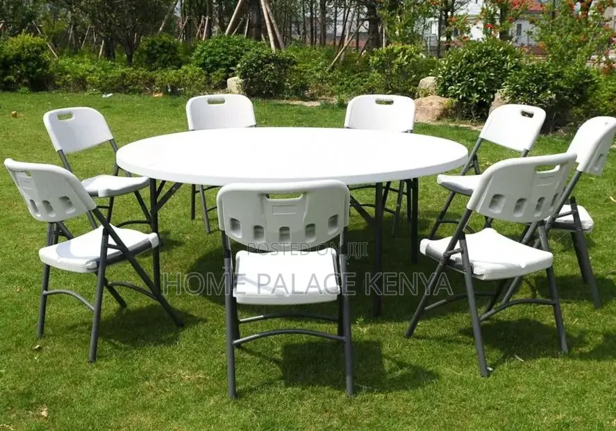 Outdoor Table: Heavy Duty Plastic Wedding Table With Sturdy Frame
