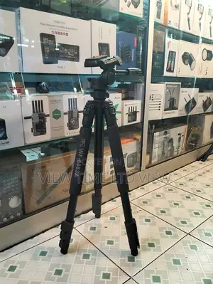 Weifeng Wf 6663a Tripod 66inches 167cm With 3 Way Pan Head Flip Lock