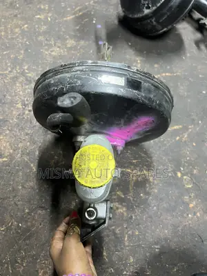 Nissan Sunny B15 Brake Booster