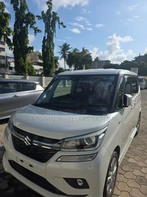 Suzuki Bandit 2019 White