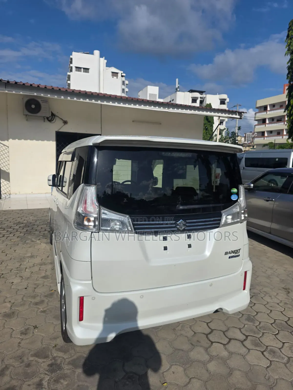 Suzuki Bandit 2019 White