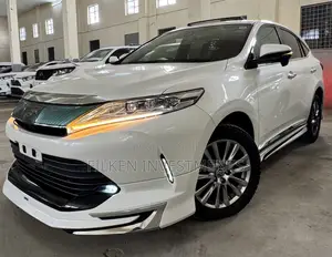 Toyota Harrier 2.0 2020 White
