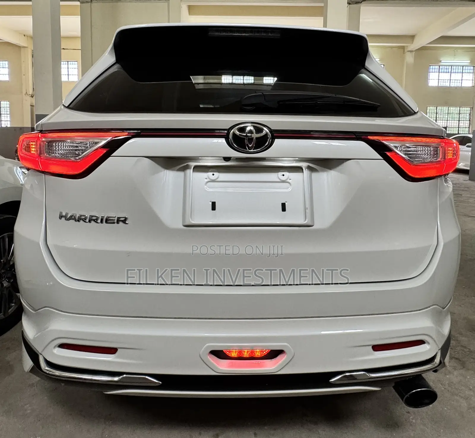 Toyota Harrier 2.0 2020 White