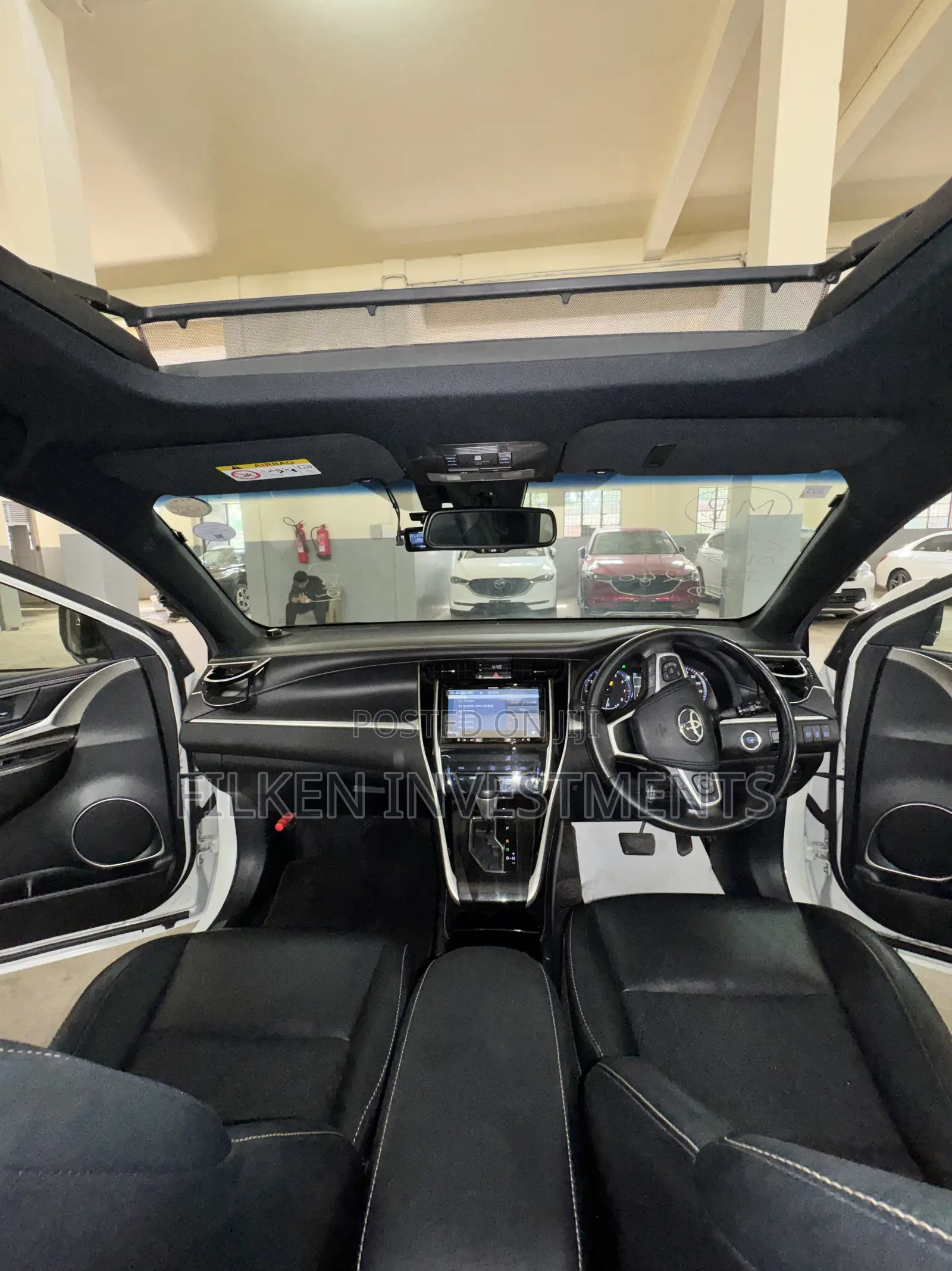 Toyota Harrier 2.0 2020 White