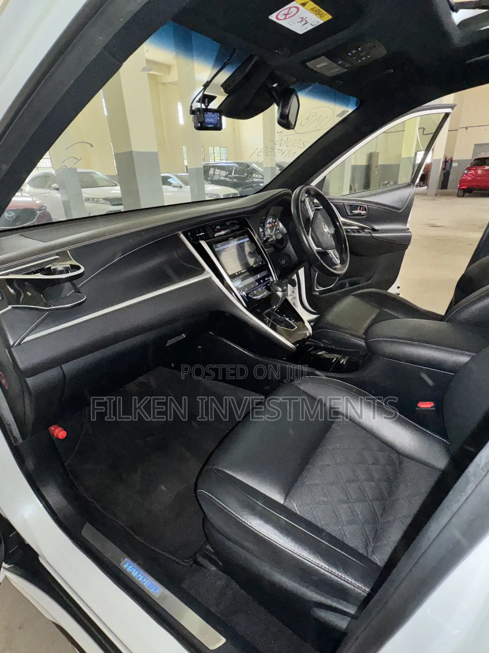 Toyota Harrier 2.0 2020 White