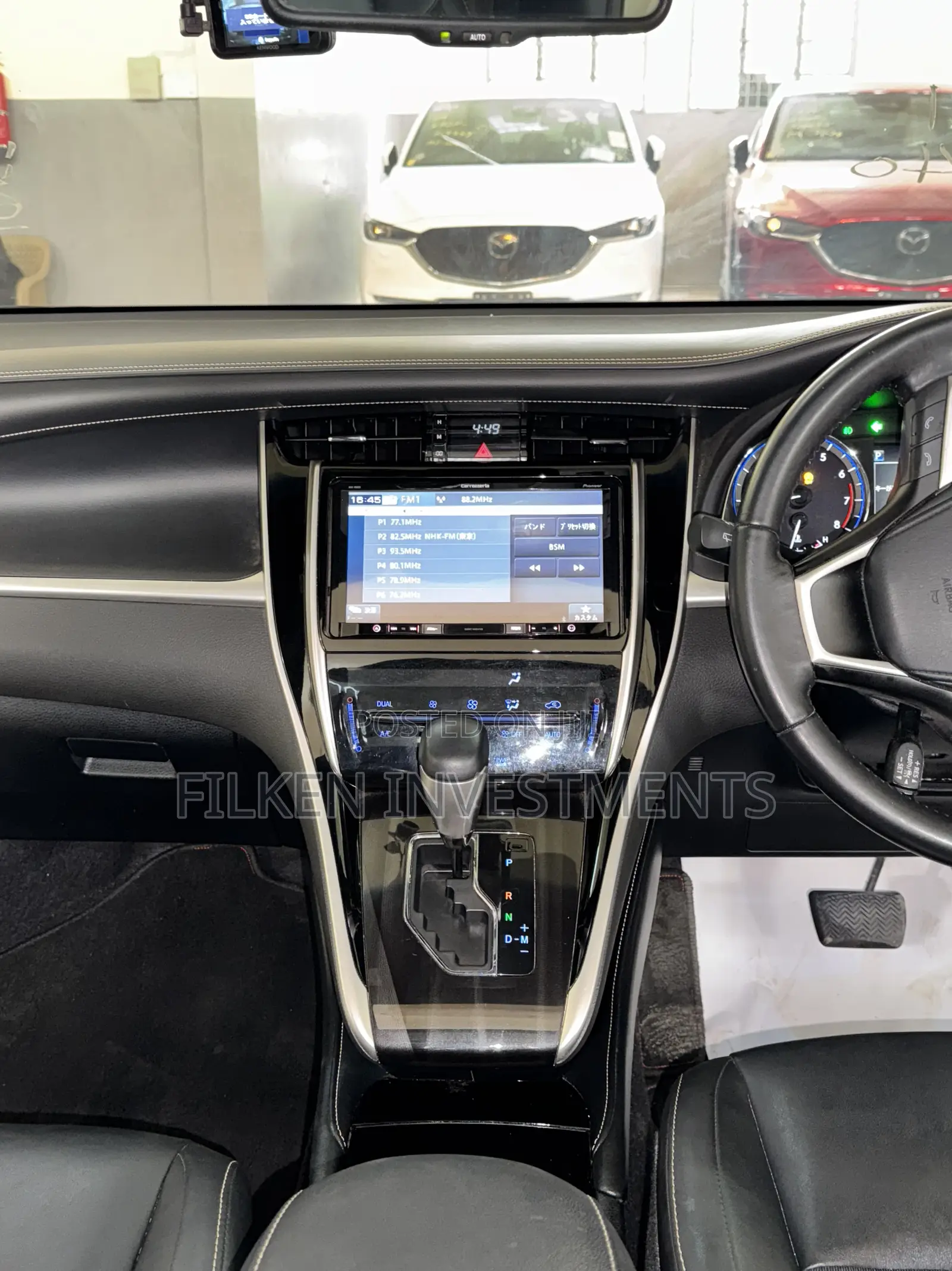 Toyota Harrier 2.0 2020 White