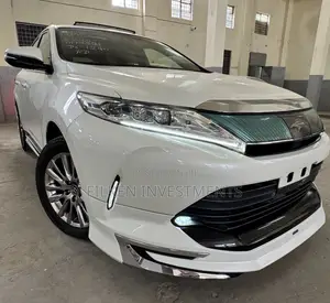 Toyota Harrier 2.0 2020 White
