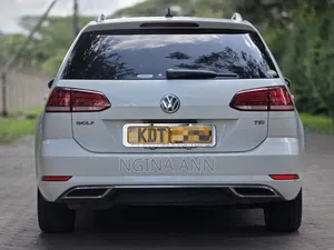 Volkswagen Golf 2018 White