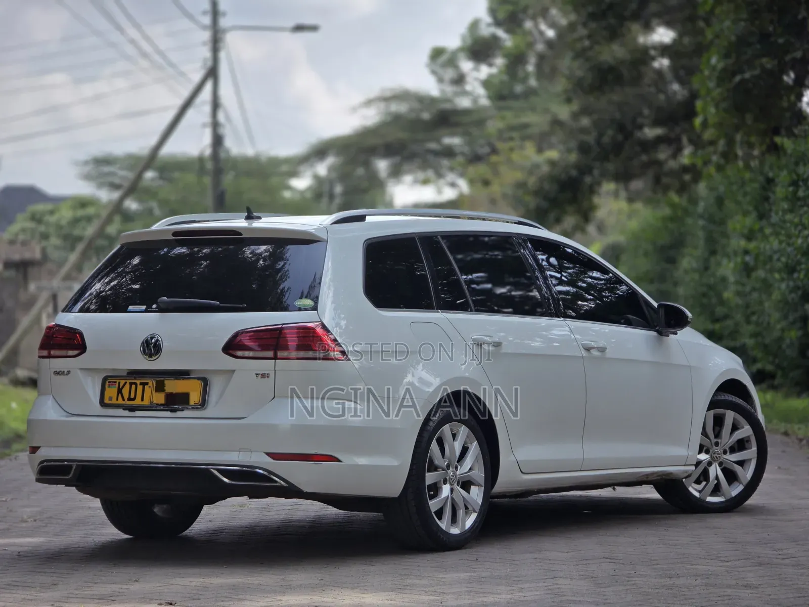 Volkswagen Golf 2018 White