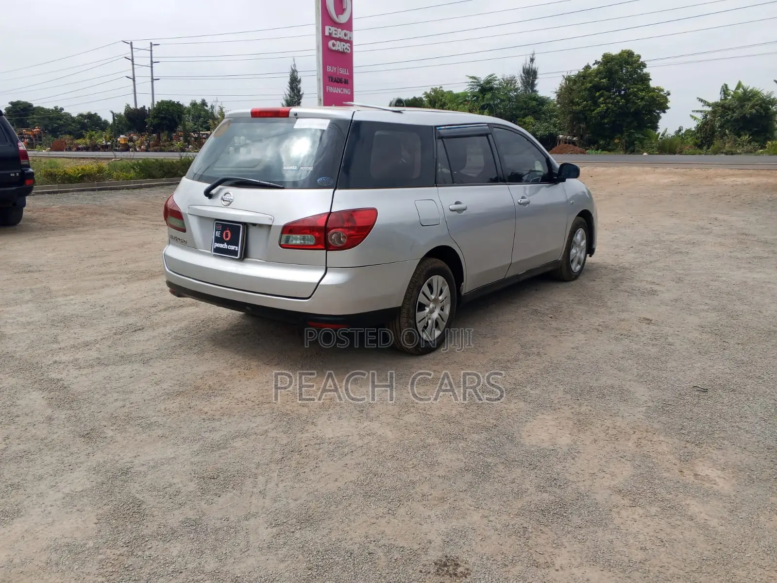 Nissan Wingroad 2010 Silver