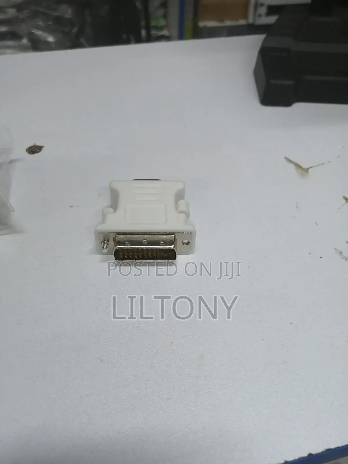 Dvi to Vga Adapter