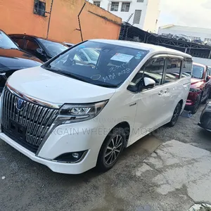 Toyota Esquire 2020 White